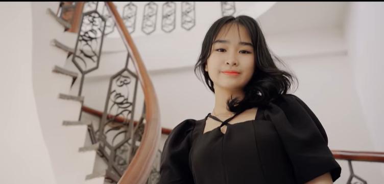 Ảnh kỷ yếu phong cách con nhà giàu của học sinh lớp 9 Quảng Trị-8