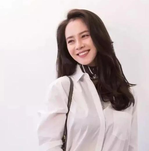 Idiot Song Ji Hyo keeps her skin young and never aged 41-5