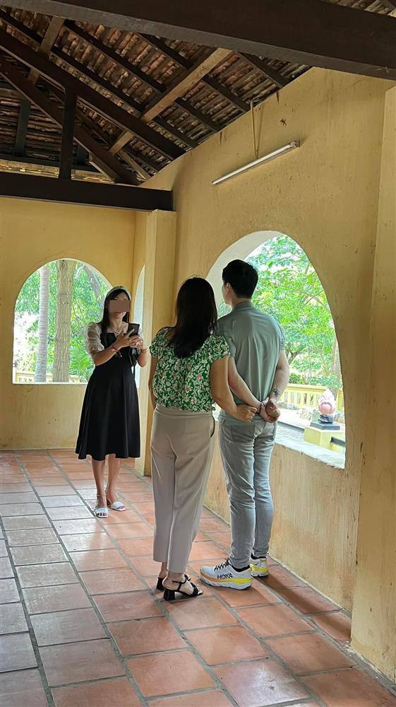 Phản ứng Bạch Lan Phương khi phụ nữ lạ đụng chạm Huỳnh Anh-3