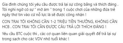 Miss Diem Huong was upset when her son was forced to compete in a swimming competition-5