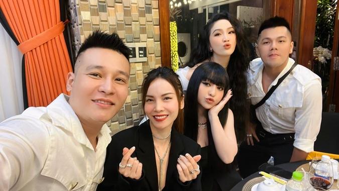 Ngô Kiến Huy, Khổng Tú Quỳnh bơ đẹp tại tiệc sinh nhật Bảo Thy-11