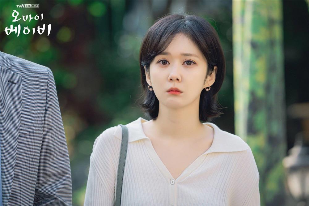 Jang Nara U40: Nhan sắc như ma cà rồng, mặc đẹp từ phim ra đời-14