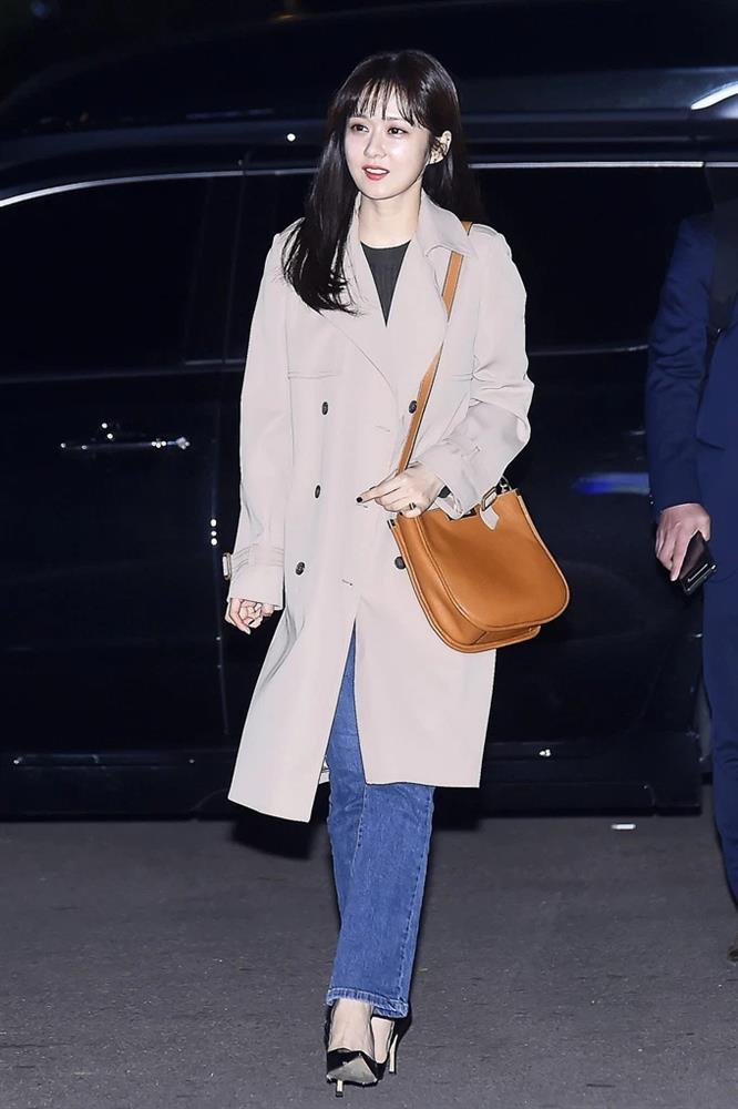 Jang Nara U40: Nhan sắc như ma cà rồng, mặc đẹp từ phim ra đời-20