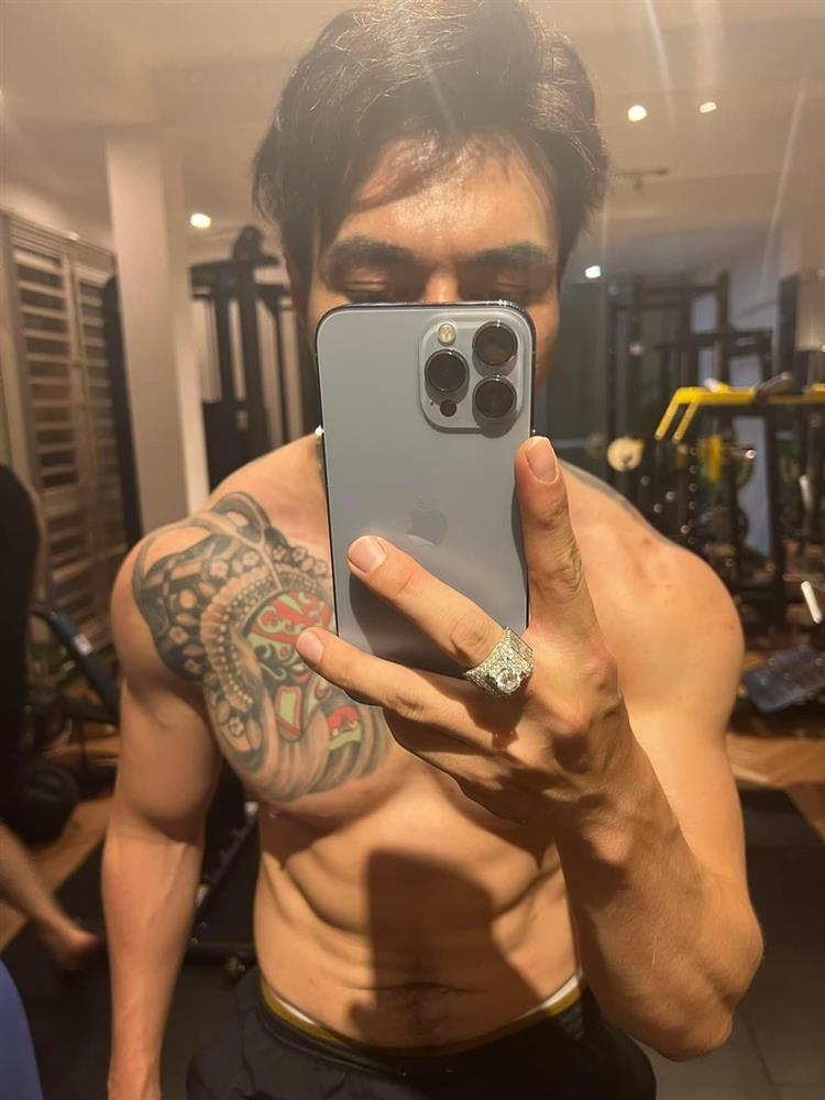 Lê Dương Bảo Lâm khoe body đô vật, tự nhận Lee Min Ho Việt Nam-3