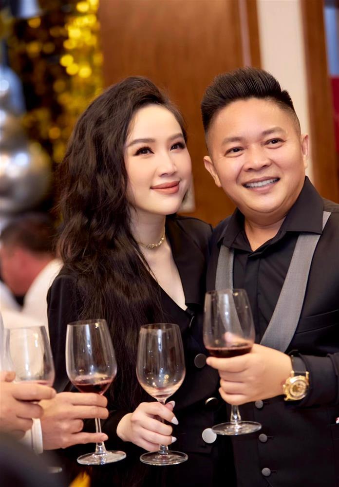 Sao Việt hôm nay 4/6: Tự Long đánh giá ngoại hình Quốc Khánh-2