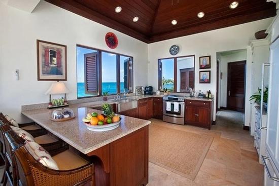 Bếp là kho tài lộc, đừng để mắc 6 lỗi phong thủy tiền bạc trôi sạch