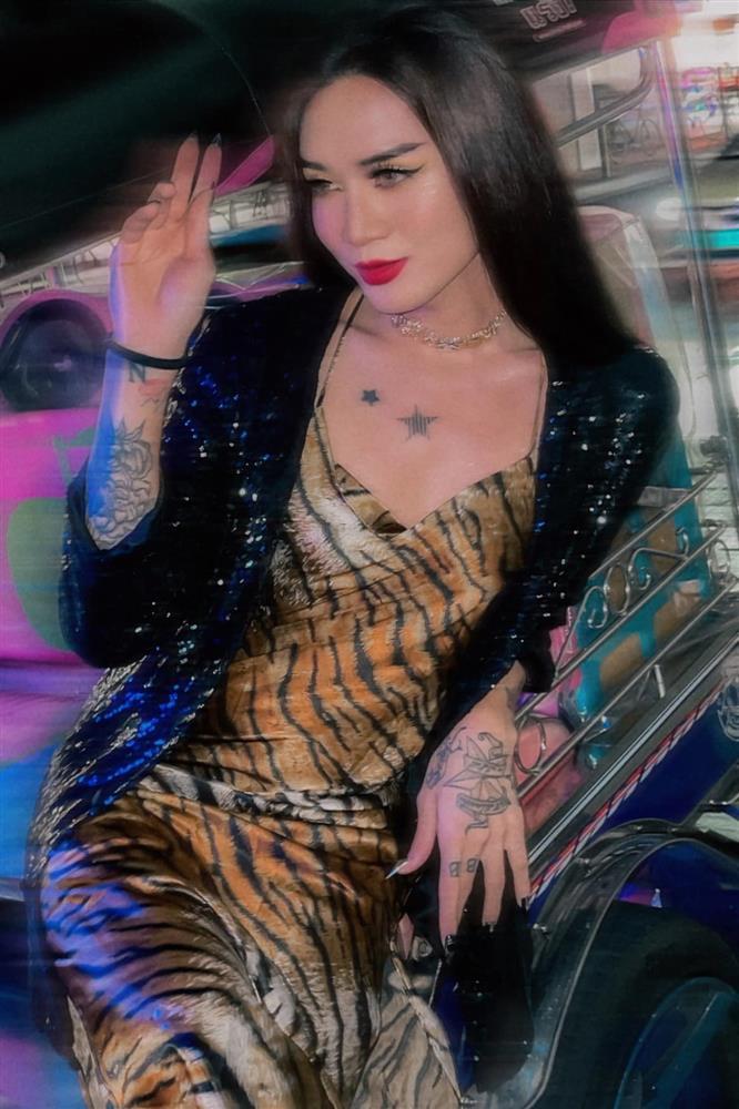 BB Trần đi Thái vẫn không quên giả gái, lấn át cả nữ nhi-5