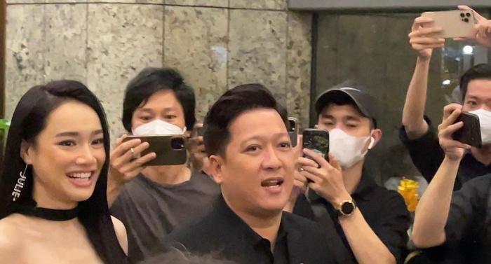 Khi lên hình, nhiều khoảnh khắc Nhã Phương trông như mới ốm dậy.