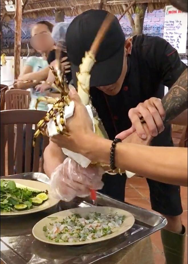 Ở Việt Nam có món tiết canh giá nửa triệu, không phải ai cũng được ăn-3