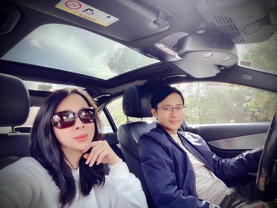 Lộ ảnh Quán quân Olympia năm thứ 6 bên em gái mây mưa-8