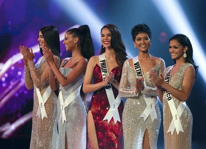Phản ứng HHen Niê khi Catriona Gray sang Việt Nam chung ghế-4