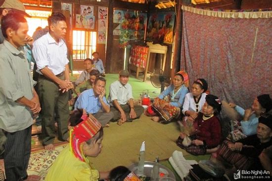 Tục lệ nhà trai đòi lại sính lễ và tiền cưới của người Thái khi ly hôn