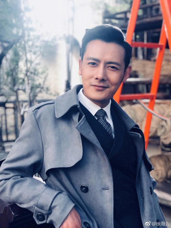 Nam diễn viên Từ Hải Vy bán hàng rong kiếm sống-4