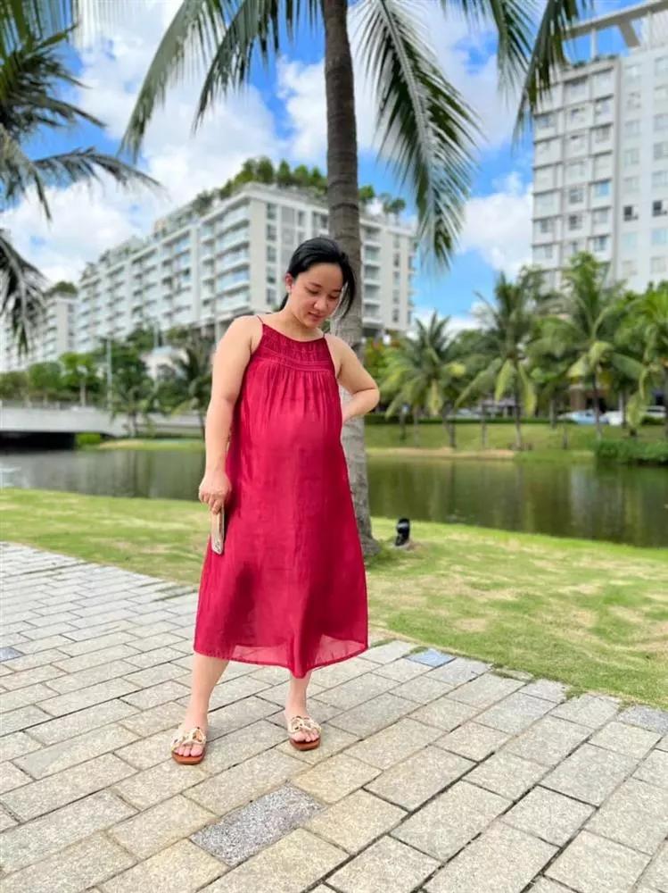 Bà xã Lê Dương Bảo Lâm tiết lộ nỗi khổ khi mang bầu lần 3-3