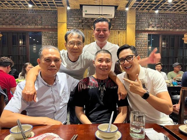 People's Artist Cong Ly reappears, playing the role of a sick father-5