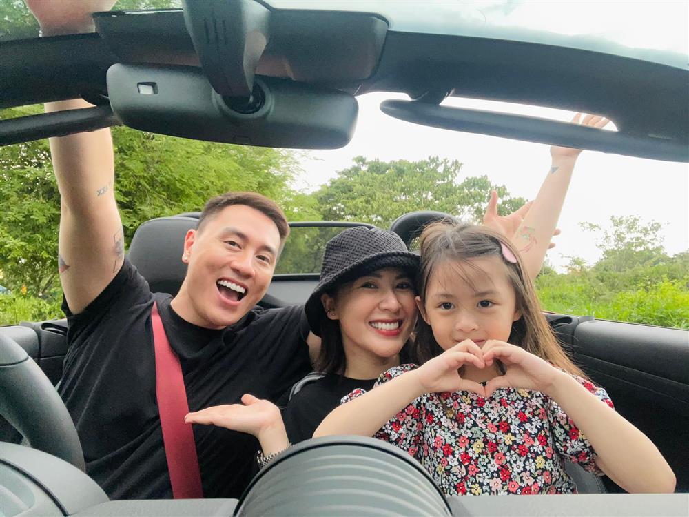 Cặp vợ chồng thay xế hộp như thay áo gây xôn xao MXH là ai?-8