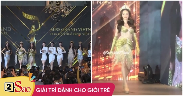 Miss Thuy Tien and 3 Miss Grand Vietnam compete on the catwalk with 10 Miss Grand Thai