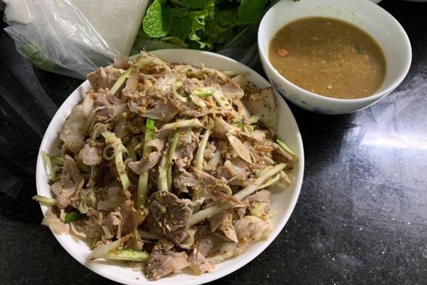 Once you try Kim Son’s spring rolls, visitors will fall in love forever