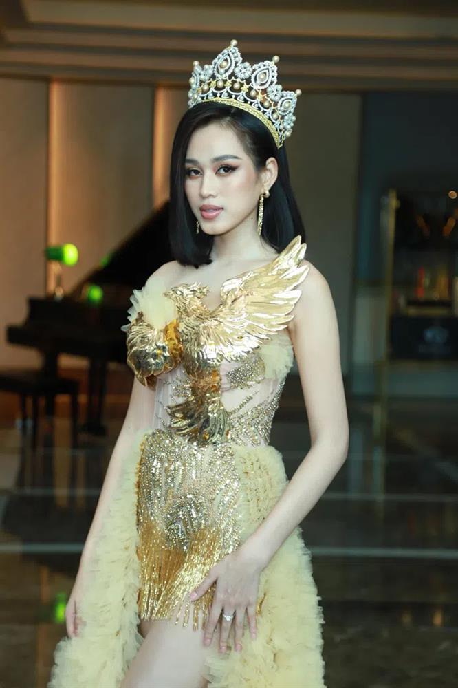 Đỗ Thị Hà nhợt nhạt như thiếu ngủ, lép vế trước Hoàng Thùy, Kim Duyên-2