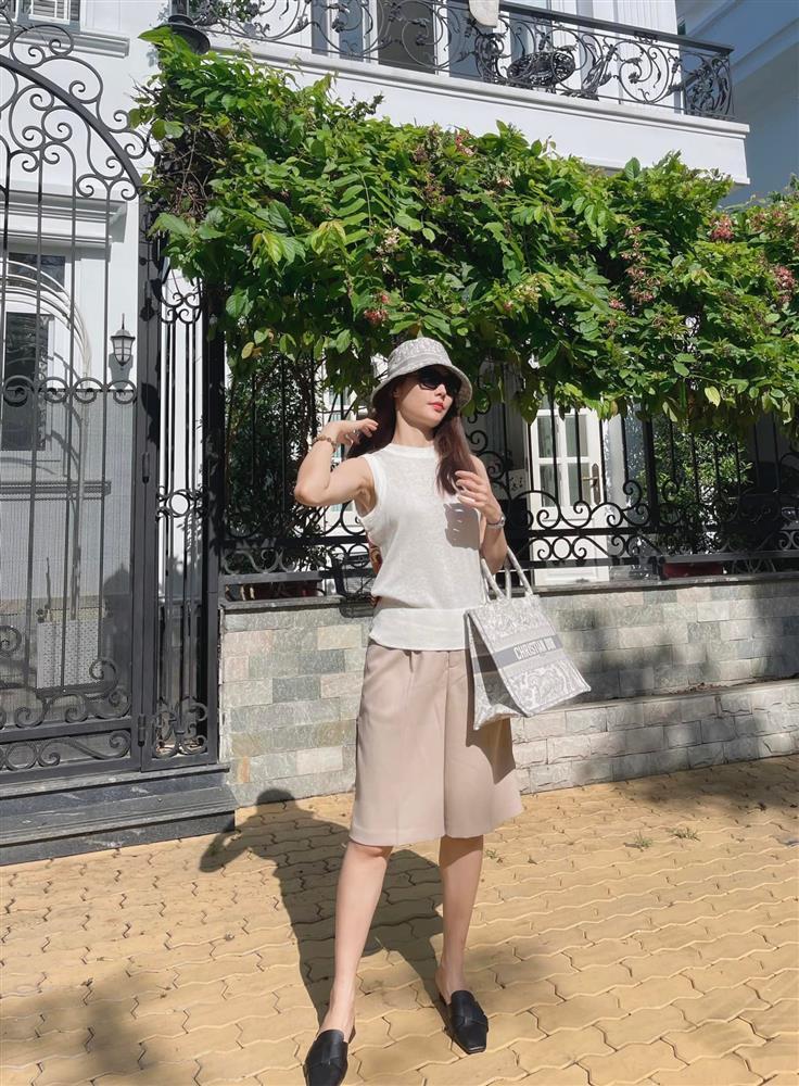 Sao Việt hôm nay 8/6: Thanh Thảo ép chồng chụp ảnh tình-7