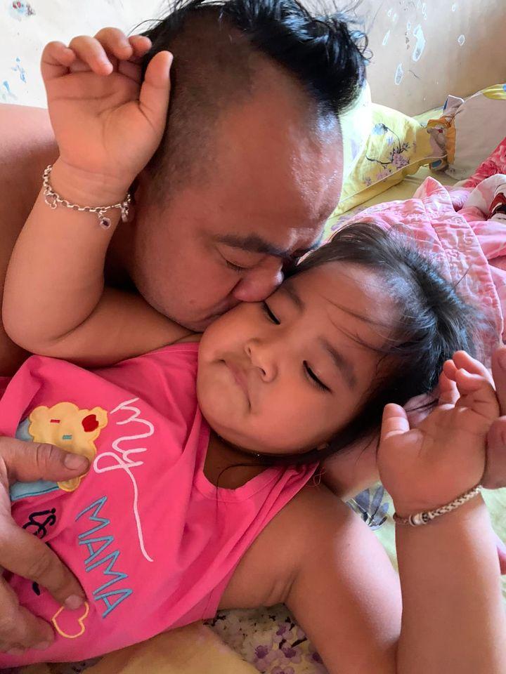 Sao Việt hôm nay 8/6: Thanh Thảo ép chồng chụp ảnh tình-9