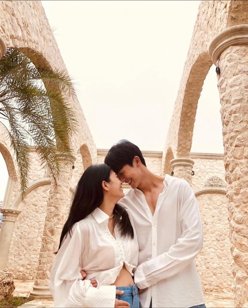 Mỹ nam Chiếc Lá Cuốn Bay Push Puttichai tiết lộ vợ mang thai-4