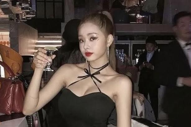 Jennie’s copy revealed photos to the scandalous nightclub Burning Sun