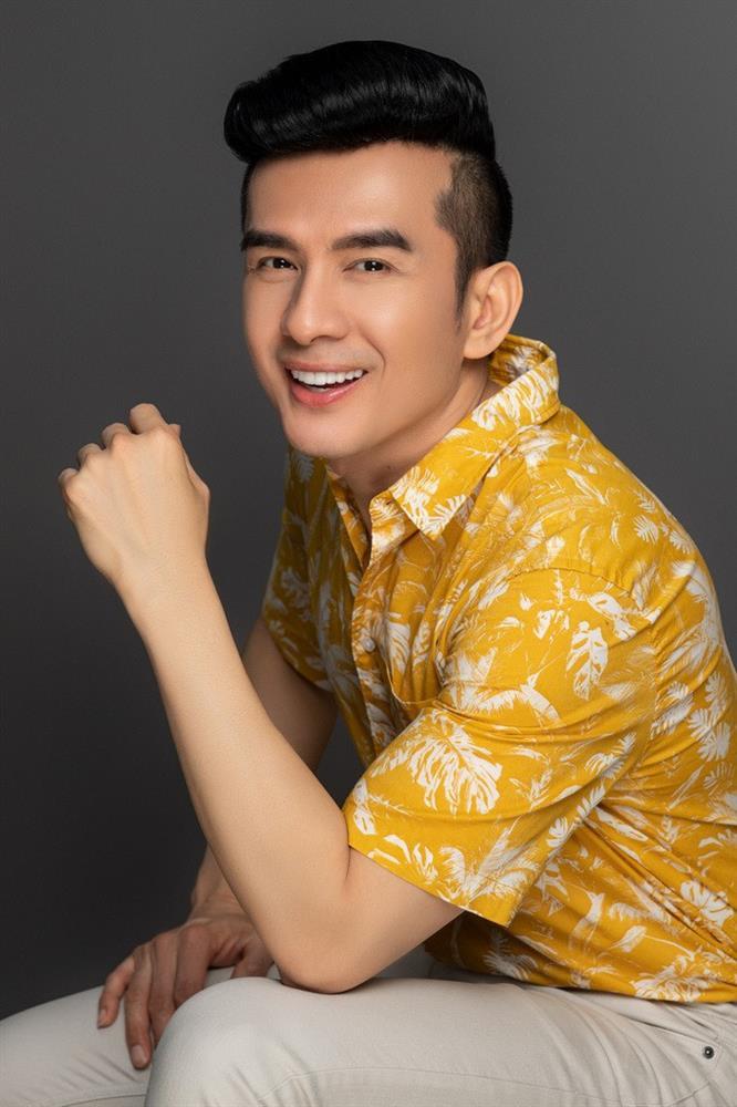 Đan Trường lại bị tố hát chùa suốt 2 năm không xin phép?-1