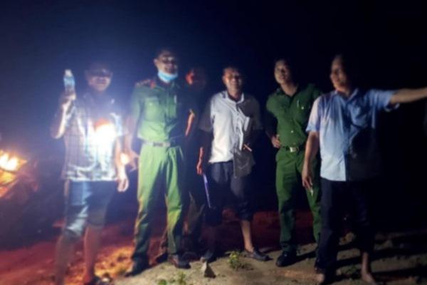 Tìm thấy thi thể chủ đò bị cuốn trôi trên sông Lô 10 ngày trước-2