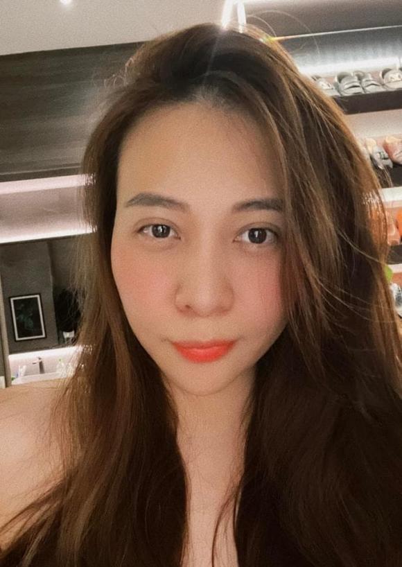 Dam Thu Trang released a photo showing off her beautiful close-up, sobbing, Cuong Do La immediately complimented a sentence that was cool to hear-2
