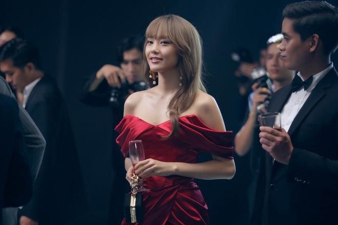 Diễn viên Gọi Giấc Mơ Về 15 năm: Người sao hạng A, người làm phục vụ-6