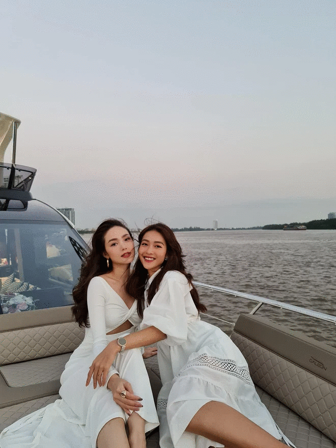 Trấn Thành review thiệp cưới Minh Hằng, liền bị bóc chuyên đi giày độn-7