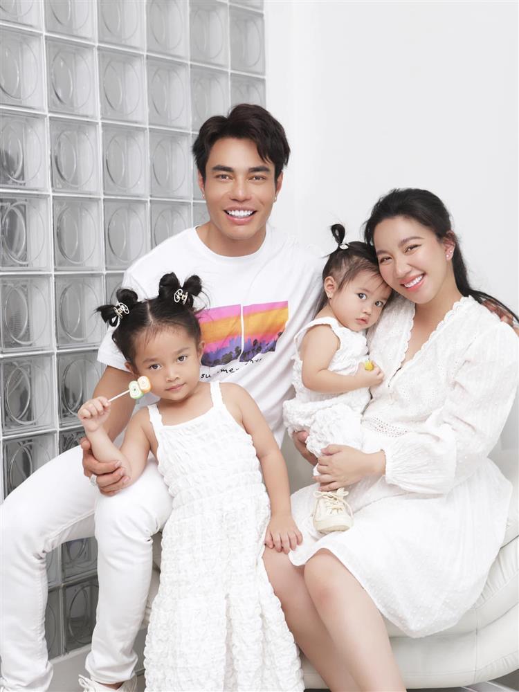 Vợ bầu hết hồn khi Lê Dương Bảo Lâm lột xác: Ổng có bồ?-2