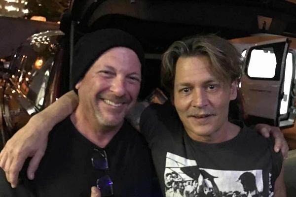 Johnny Depp lại bị kiện-1