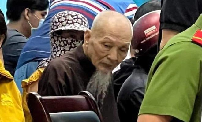 Tự ý rời nơi cư trú, ông Lê Tùng Vân có bị tạm giam?-1