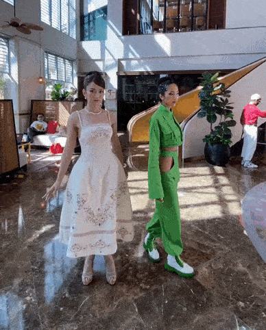 Mỹ nhân Việt thử cú xoay Barbie: Hồng Diễm hút hồn, Sam gục ngã-3