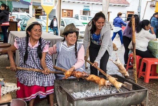 Đặc sản chuột lang gây tranh cãi của Peru