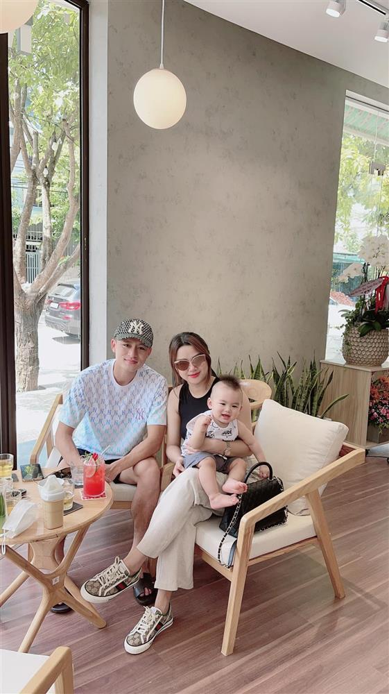 Thêm cầu thủ nổi tiếng tuyển Việt Nam tuyên bố lấy vợ-2