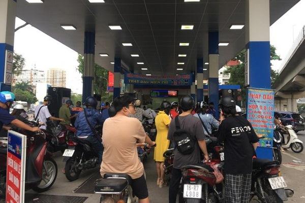 Ngày mai, giá xăng vượt 32.000 đồng/lít?-2