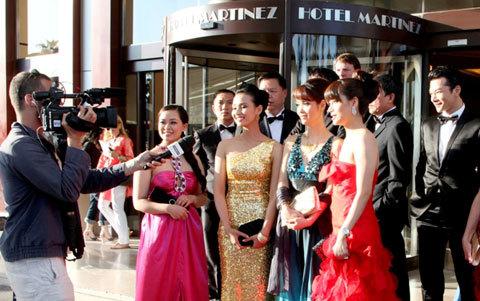 Lã Thanh Huyền ăn mày dĩ vãng tươi rói bên Phạm Băng Băng-3