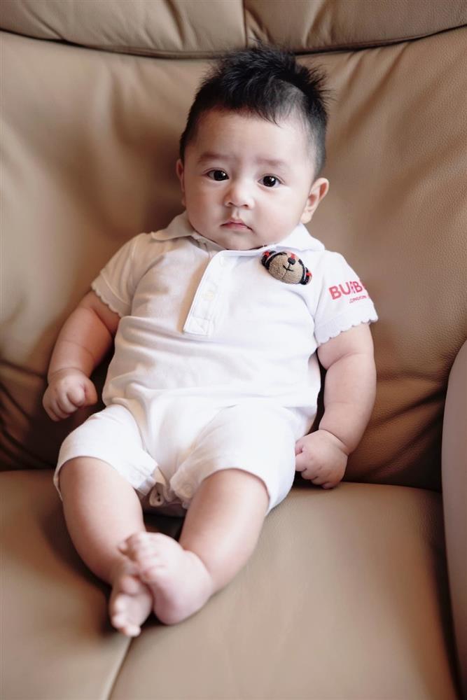 Quý tử 6 tháng tuổi nhà Chi Bảo xinh như thiên thần-6