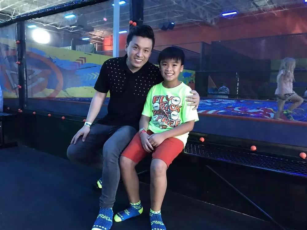 Con trai Lam Trường và vợ cũ lớn phổng phao, cao vượt mẹ-16