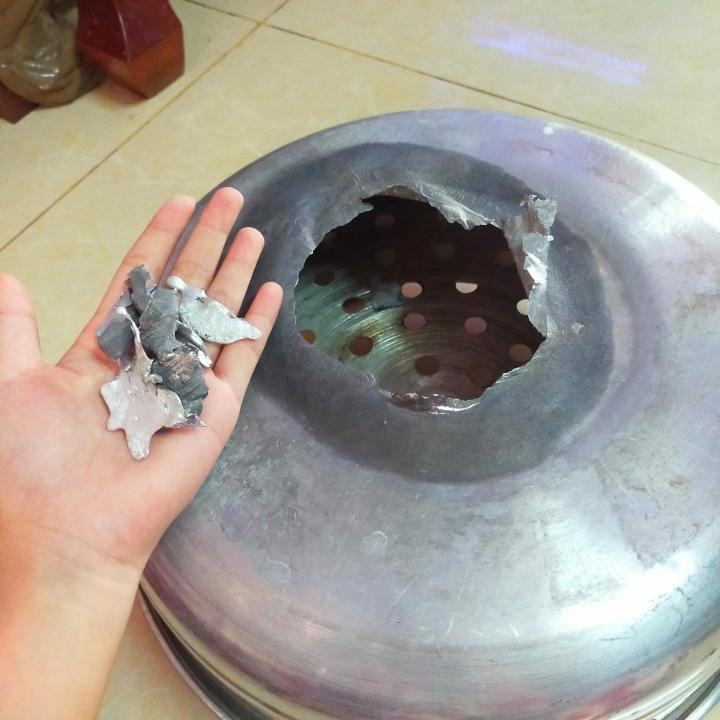 Những pha trổ tài bếp núc bất ổn khiến dân tình hoang mang tột độ-10