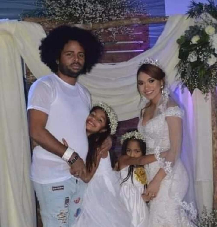 Đây là đâu và tôi là ai?