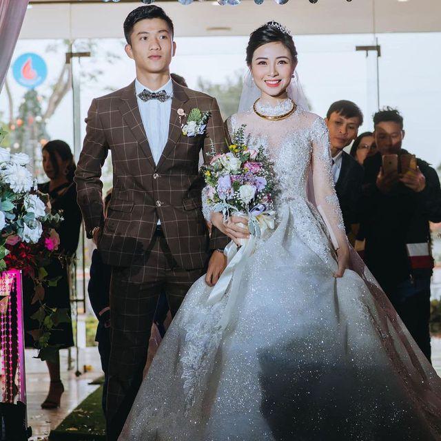 Phan Văn Đức: Từ gà son thầy Park đến ông chủ sẵn sàng chơi lớn-3