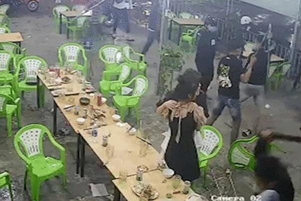 Triệu tập 17 nghi phạm trong vụ chém người ở Thủ Đức-3