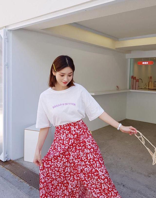 Mix đồ với váy hoa ngọt ngào dự sinh nhật cạ cứng-1