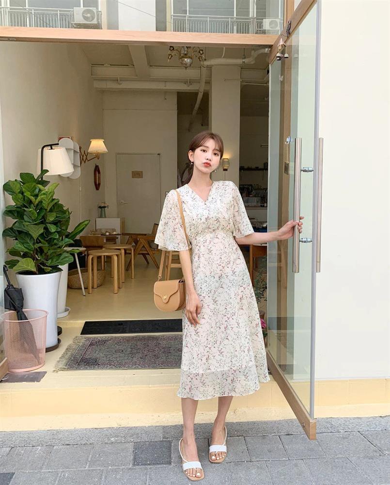 Mix đồ với váy hoa ngọt ngào dự sinh nhật cạ cứng-9