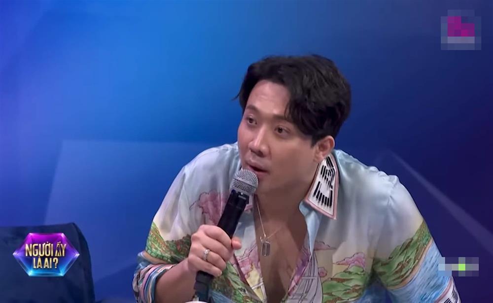 Trấn Thành mặc sexy hơn cả 3 nữ cố vấn Người Ấy Là Ai-9