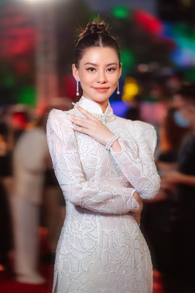 Được khen tròn trịa với vai Khánh Ly, Bùi Lan Hương xúc động thế nào?-7